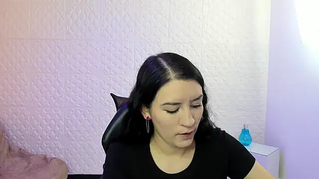 Violetaa diazz online show from October 2025 09:15:02 PM