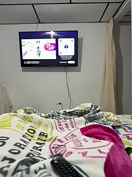 ANYLU19 online show from January 2026 03:22:02 AM