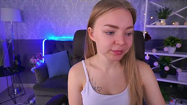 EmilySunshineS online show from October 2025 06:46:01 AM