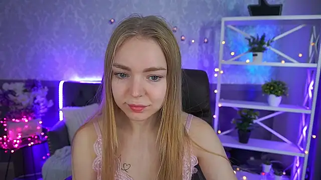 EmilySunshineS online show from November 2025 07:33:02 AM