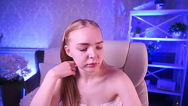 EmilySunshineS online show from March 2026 07:14:02 AM