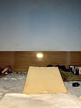 Luhma hot online show from November 2025 06:52:02 PM