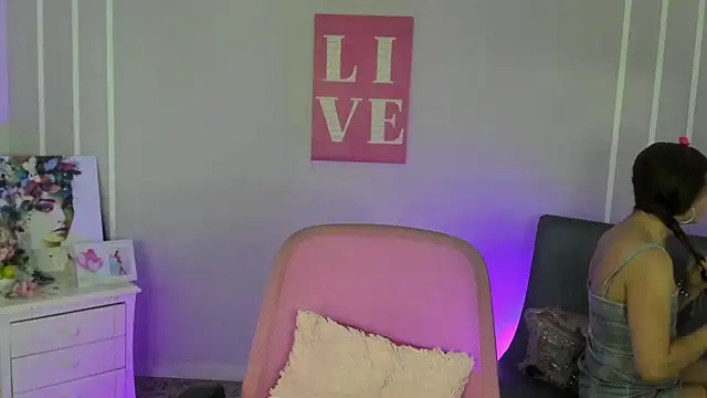 Snapshot of Andy_Gamboa chatting on January 2025 12:45:02 PM Andy Gamboa online show from January 2025 12:45:02 PM