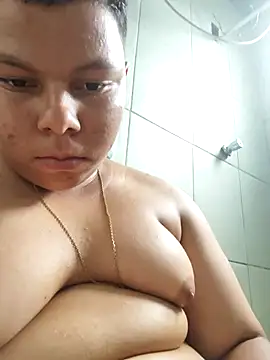 putoso031 online show from January 2026 05:06:02 PM