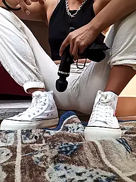 KarolinaReaper online show from September 2025 12:26:01 PM