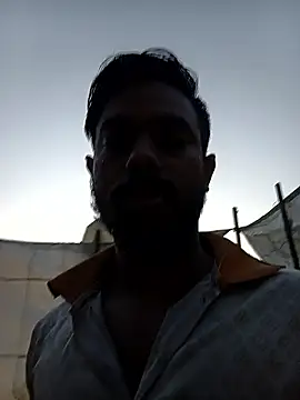 arafat mia online show from April 2026 11:37:02 PM