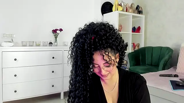 anissia teaser online show from September 2025 05:34:02 AM