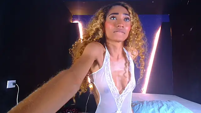 Charlotte Love10 online show from February 2025 03:09:01 AM