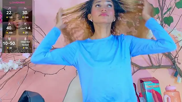 Charlotte Love10 online show from April 2026 09:30:01 PM