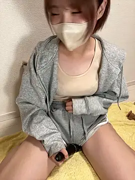 -x MIU x online show from October 2025 09:31:01 AM