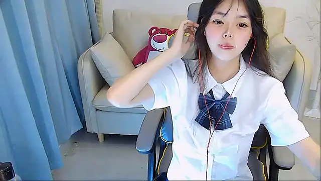 Snapshot of mango-a chatting on January 2025 01:30:01 PM mango-a online show from January 2025 01:30:01 PM