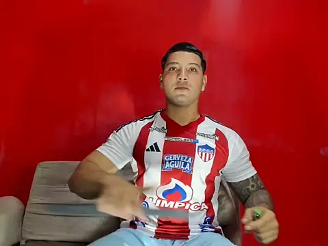 Snapshot of paul_luis chatting on September 2025 12:04:01 AM paul luis online show from September 2025 12:04:01 AM