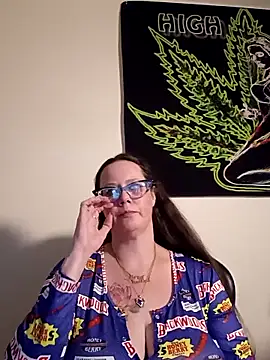 Snapshot of TheGoldenLotus chatting on March 2025 11:17:01 AM TheGoldenLotus online show from March 2025 11:17:01 AM