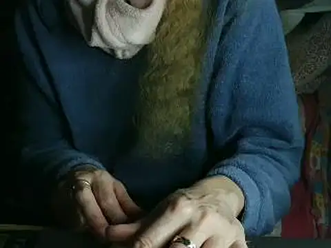 Snapshot of VeneRed chatting on March 2026 10:27:02 PM VeneRed online show from March 2026 10:27:02 PM