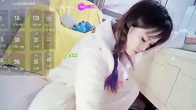 CN-Shanshan online show from November 2025 12:49:02 AM