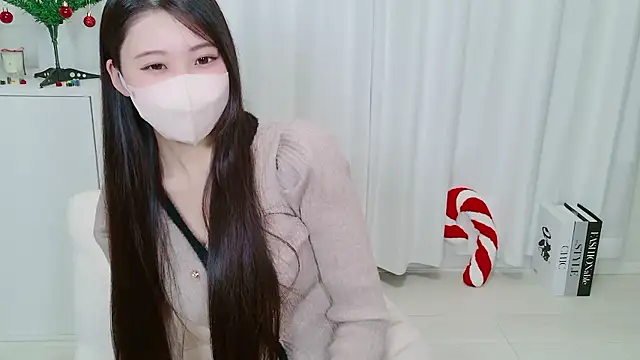 yuki room online show from December 2025 12:46:02 PM
