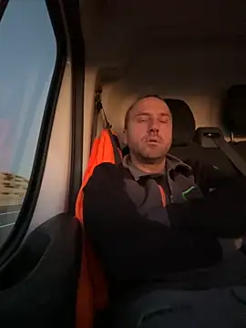 Lecatore80 online show from November 2025 04:09:01 PM