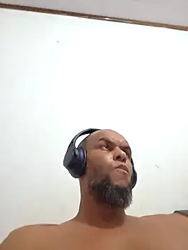 negro1978mt online show from January 2026 04:39:01 AM