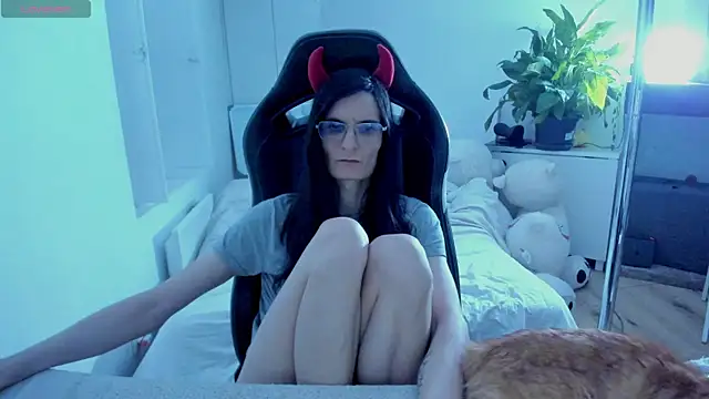 CeriseLapine online show from March 2025 07:06:01 PM