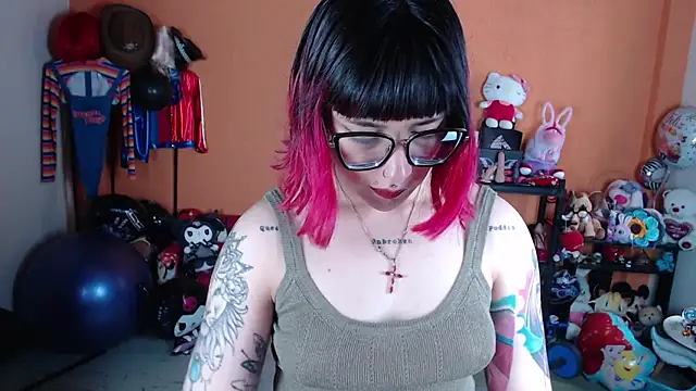 MissMiia2 online show from October 2025 03:13:02 PM