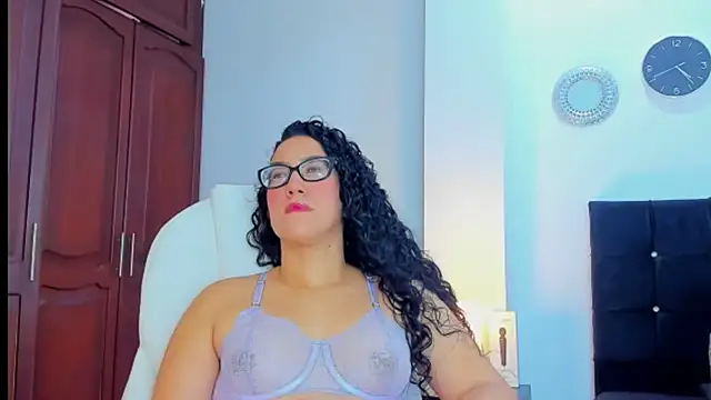 kathyajhonss online show from February 2025 09:25:01 PM