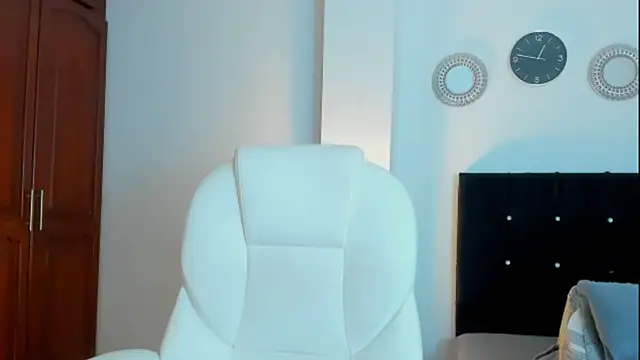 kathyajhonss online show from November 2025 11:36:02 PM