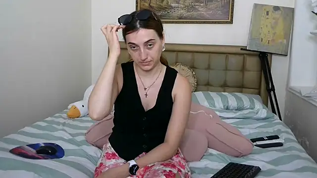 Snapshot of Iren chatting on June 2026 09:39:02 AM Iren online show from June 2026 09:39:02 AM