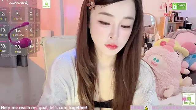 Carly 1 online show from November 2025 07:44:02 AM