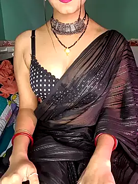 Diamond queeen online show from January 2025 07:26:01 PM