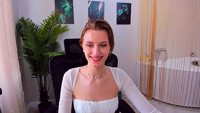 NaturalBeaty online show from February 2025 09:59:02 AM