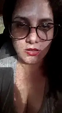 Snapshot of litha_luna chatting on December 2024 12:25:01 AM litha luna online show from December 2024 12:25:01 AM