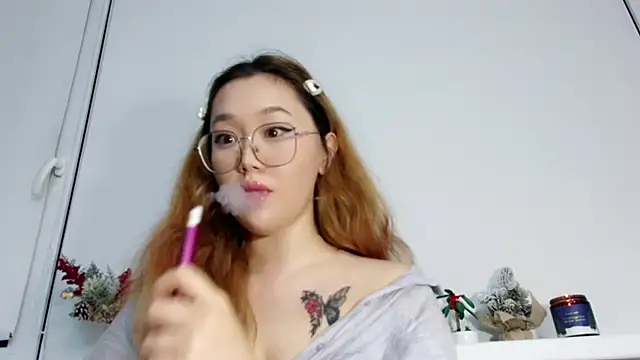 Jennatyan online show from November 2025 03:45:01 PM