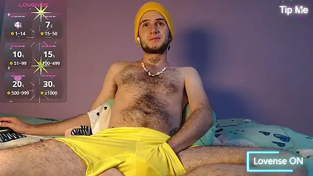 Snapshot of Dante_Bear_ chatting on October 2025 09:24:01 PM Dante Bear online show from October 2025 09:24:01 PM