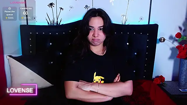 Lune Claire online show from April 2026 05:02:02 AM