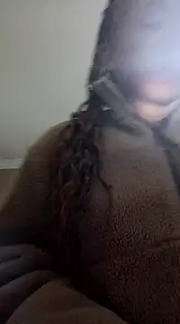 Snapshot of CocoSexyBabe chatting on December 2024 09:00:02 PM CocoSexyBabe online show from December 2024 09:00:02 PM