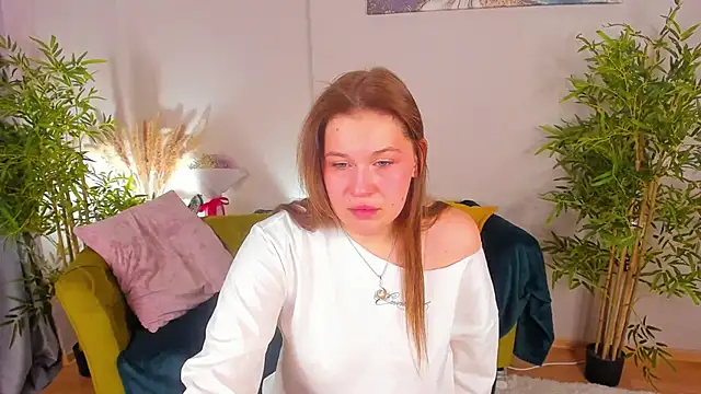 Colleen Blake online show from November 2025 05:02:01 PM