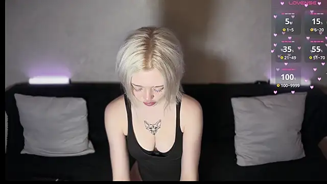 SusieEvans online show from October 2025 05:14:02 PM