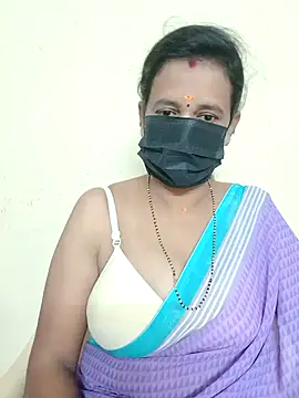 Snapshot of akshara_22 chatting on December 2024 03:04:01 PM akshara 22 online show from December 2024 03:04:01 PM