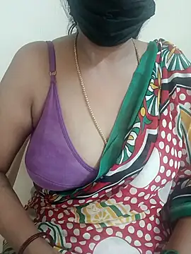 Snapshot of akshara_22 chatting on November 2025 09:41:01 AM akshara 22 online show from November 2025 09:41:01 AM