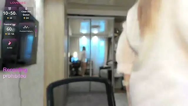 lady Nati online show from February 2026 02:37:02 PM