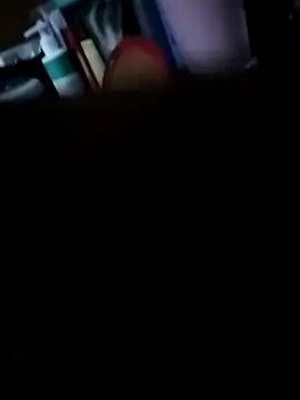 hugecrksam online show from September 2025 04:06:02 AM