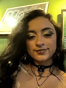 Lila Desiree online show from March 2026 06:36:02 PM