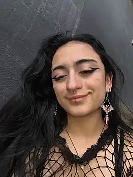 Snapshot of Lila_Desiree chatting on July 2026 03:05:01 PM Lila Desiree online show from July 2026 03:05:01 PM