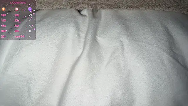 xxSoakingWet online show from November 2025 10:14:02 PM