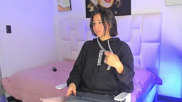 Antonella Fontanna online show from January 2025 08:10:02 AM