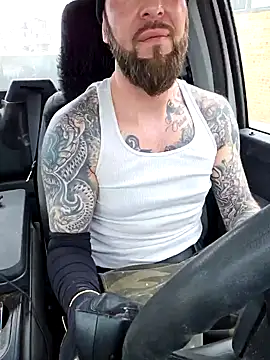 Beardedtattood online show from February 2025 04:17:02 PM