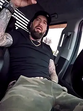 Beardedtattood online show from September 2025 11:12:02 AM