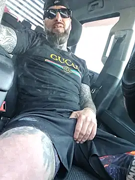 Beardedtattood online show from July 2026 10:41:01 AM