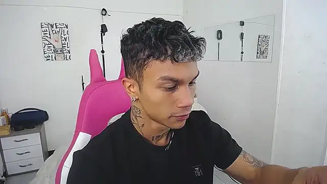 Leonard Price online show from January 2026 01:38:01 PM