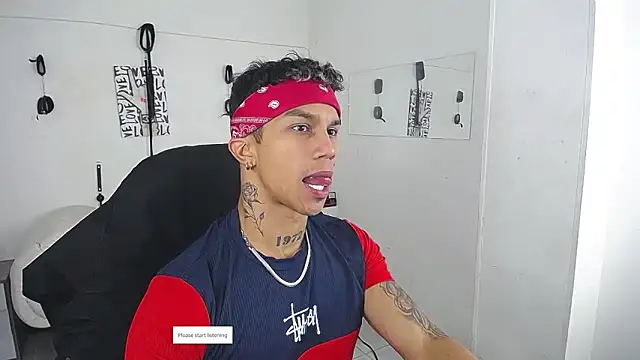 Leonard Price online show from February 2026 01:17:01 PM